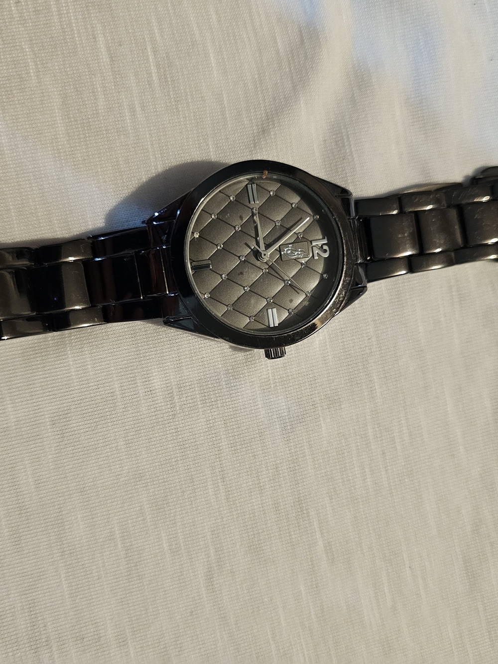 Men's Black Quilted Dial Stainless Steel Watch - Sleek Black Finish